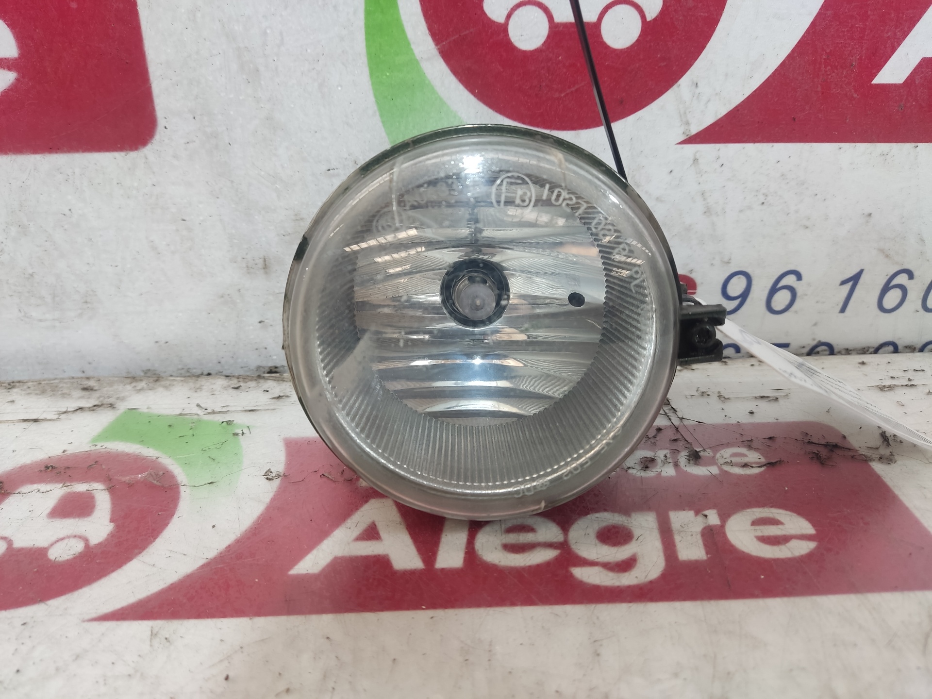 JEEP Compass 1 generation (2006-2015) Front Right Fog Light 04805857AB 24812479