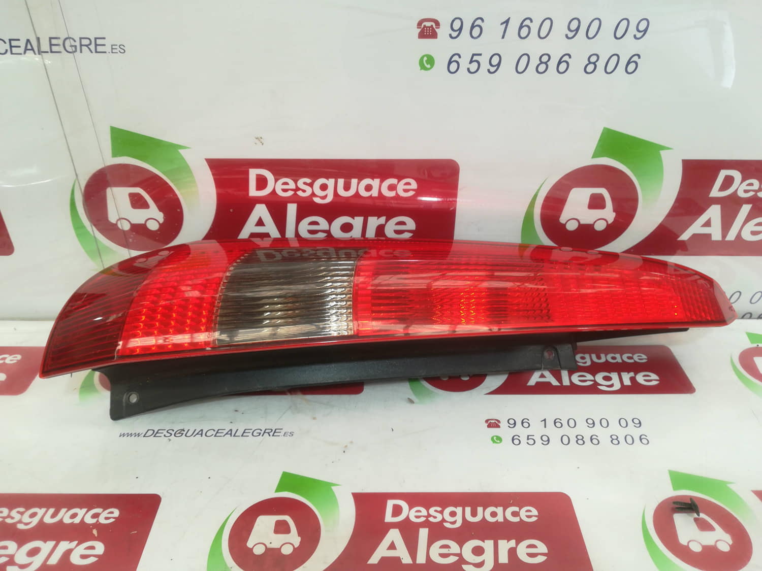 FORD Fiesta 5 generation (2001-2010) Rear Left Taillight 2S6113A603BG 24801763