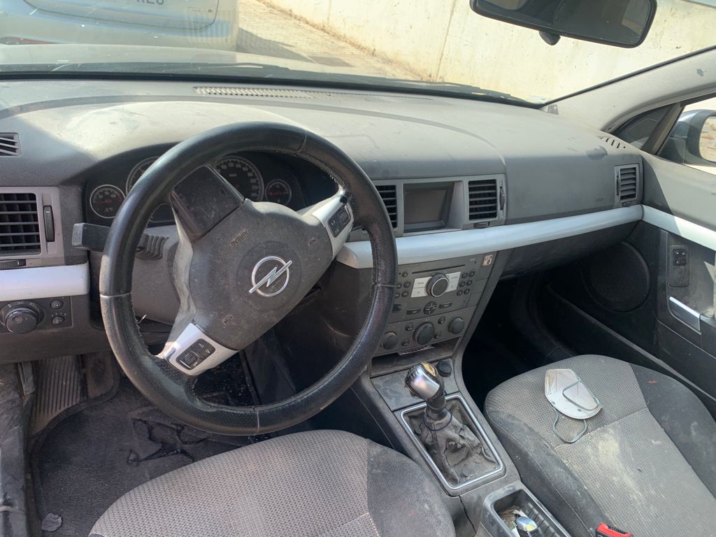 OPEL Vectra Interkūlerio radiatorius 13136681 24801986