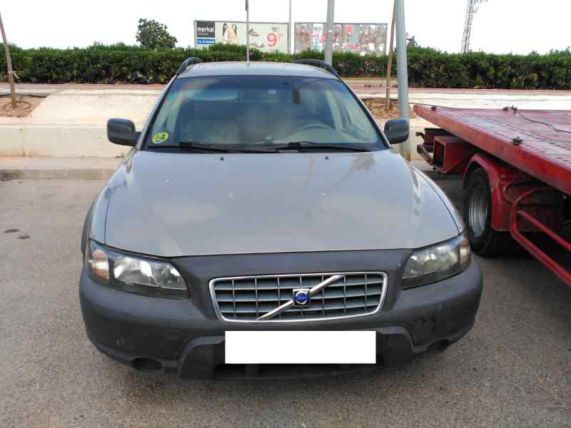 VOLVO V70 2 generation (2000-2008) Крыло переднее правое 30796493 24792290