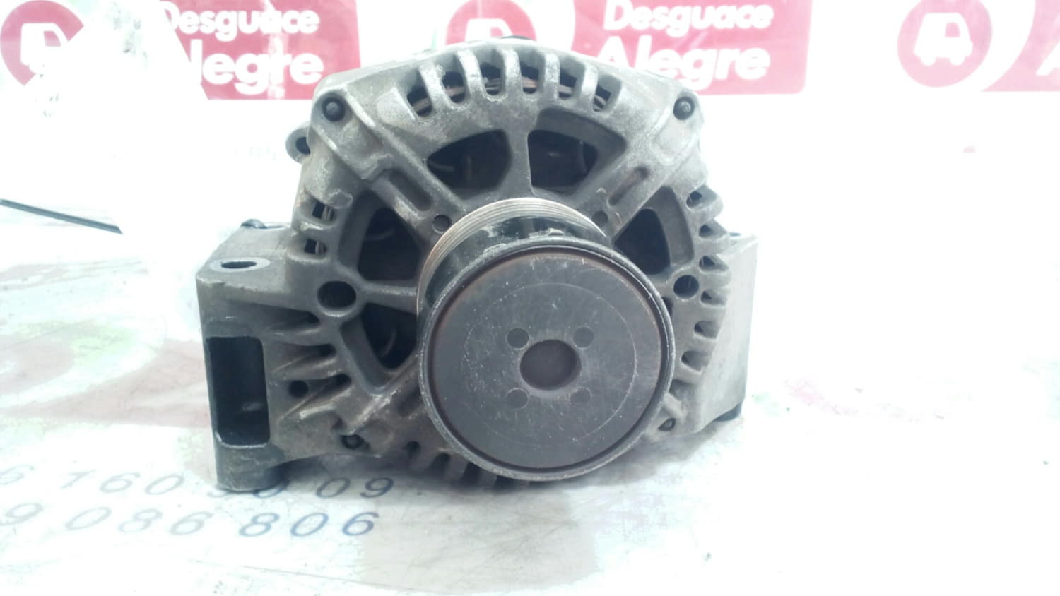 OPEL Corsa C (2000-2006) Alternator TG9S015 24803923