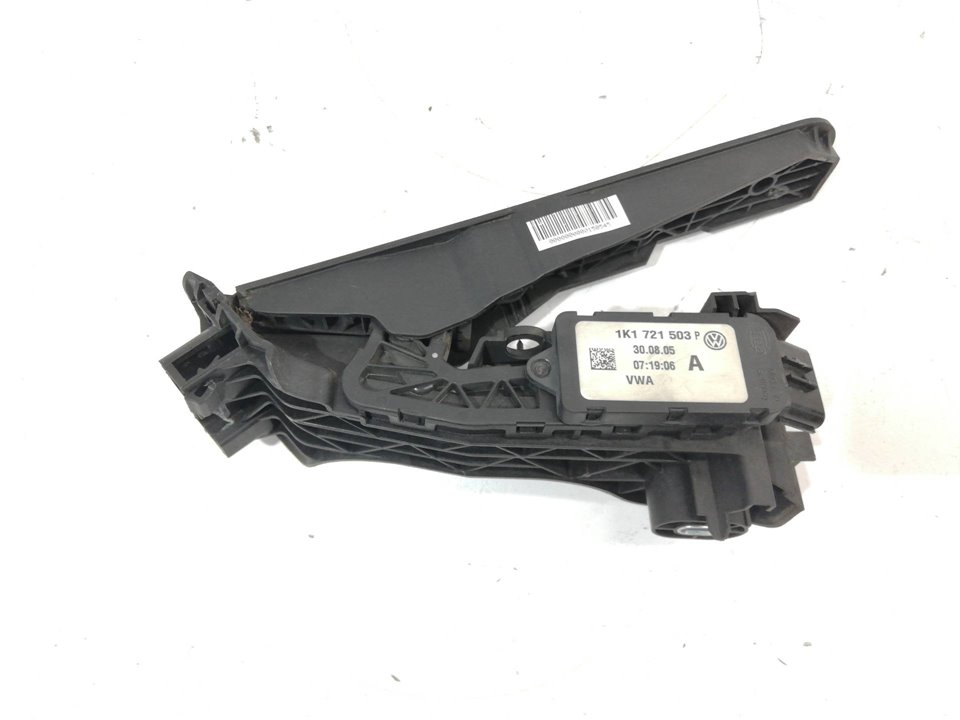 CHEVROLET Leon 2 generation (2005-2012) Другие кузовные детали 1K1721503P 19989922