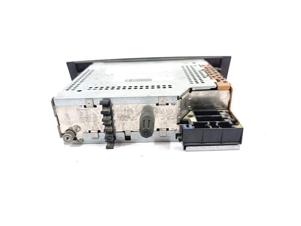 Sistema audio / radio cd G9T702 8200057668 de Renault Vel satis (bj0_) 2002-2009 con 202671 km