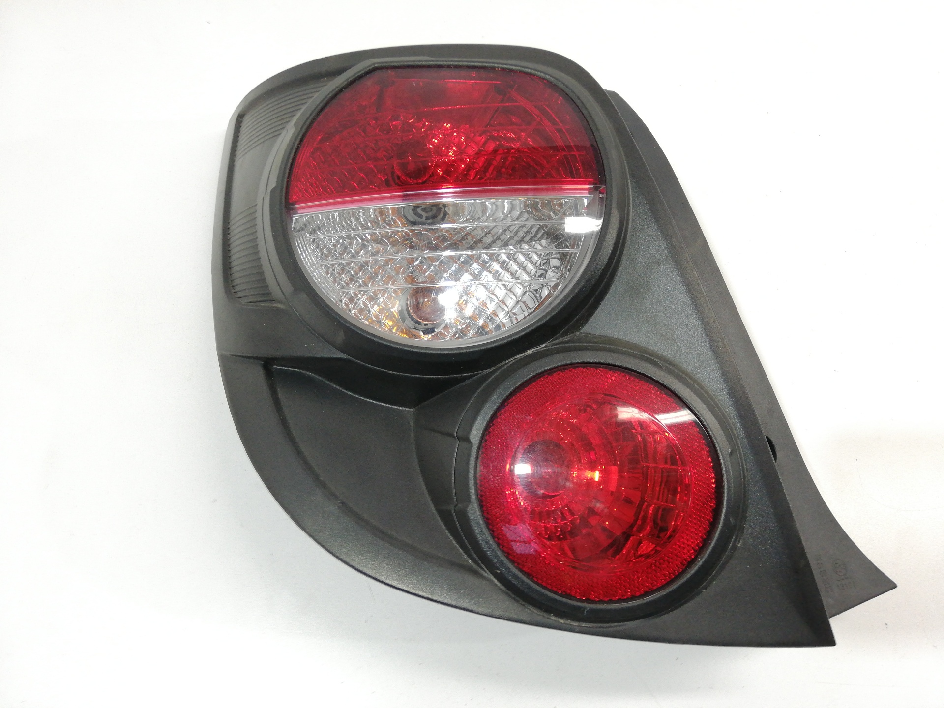 CHEVROLET Aveo T200 (2003-2012) Rear Left Taillight 95470359 25920059