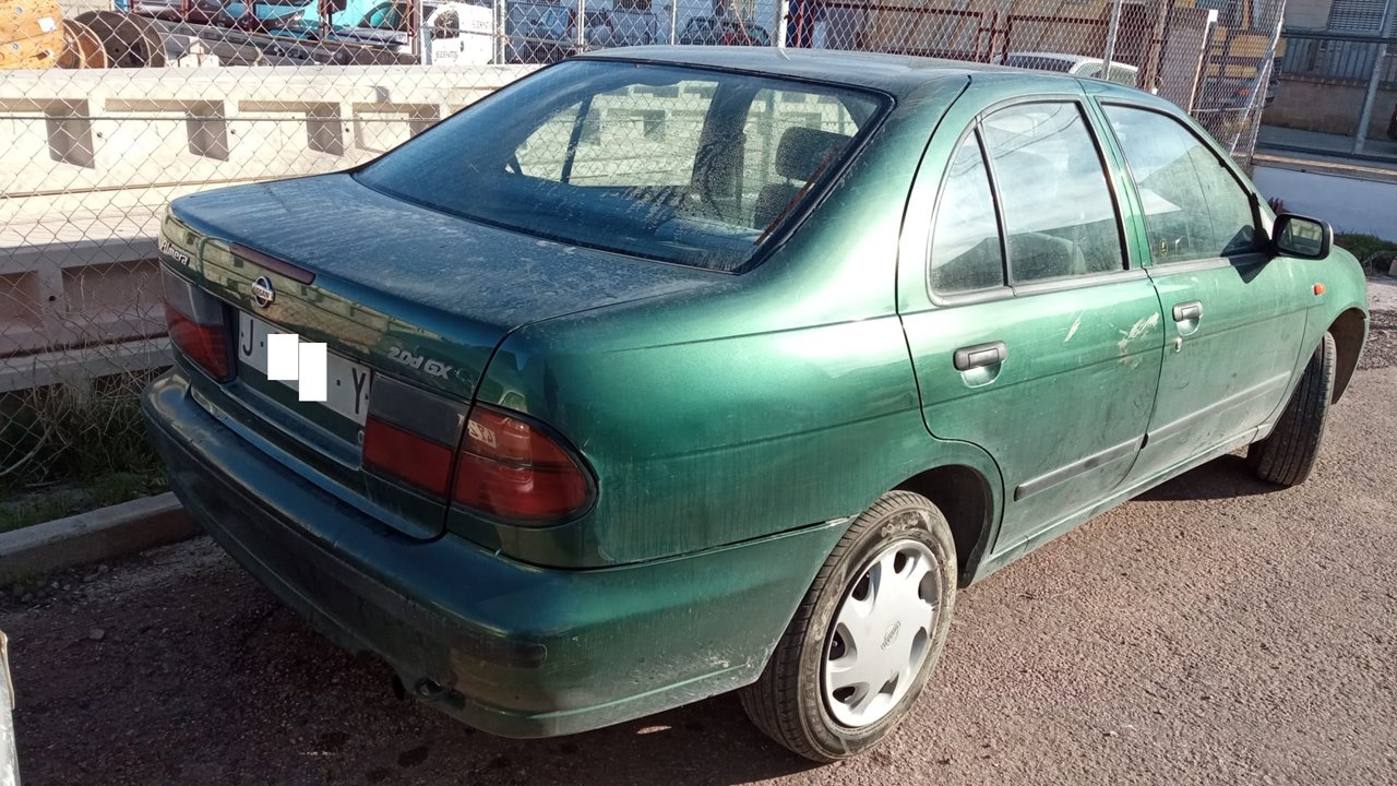 NISSAN Almera N15 (1995-2000) Üzemanyag-befecskendező 71A1361 23303301