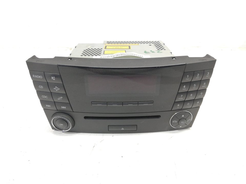 MERCEDES-BENZ E-Class W211/S211 (2002-2009) Lecteur de musique sans GPS A2118209889 20000916