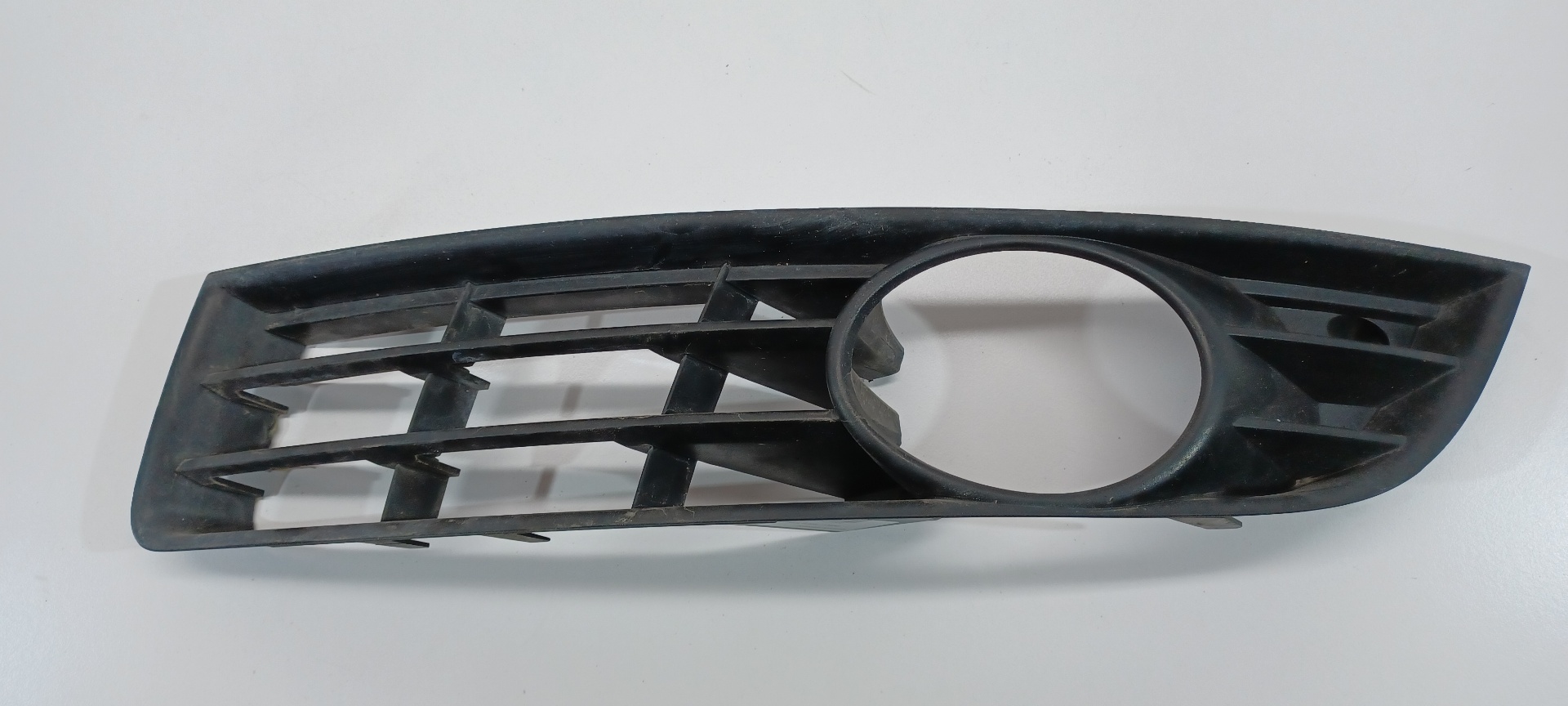 DODGE Q7 4L (2005-2015) Front Left Grill 3C0853665 19955128