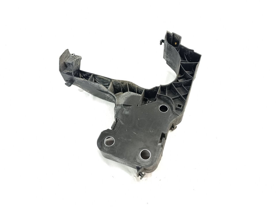 RENAULT Megane 2 generation (2002-2012) Left Headlight Bracket Mount 8200137495 26022478