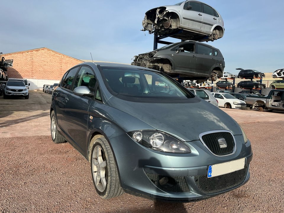 SEAT Toledo 3 generation (2004-2010) Заднє ліве заднє світло 5P5945095B 25970100