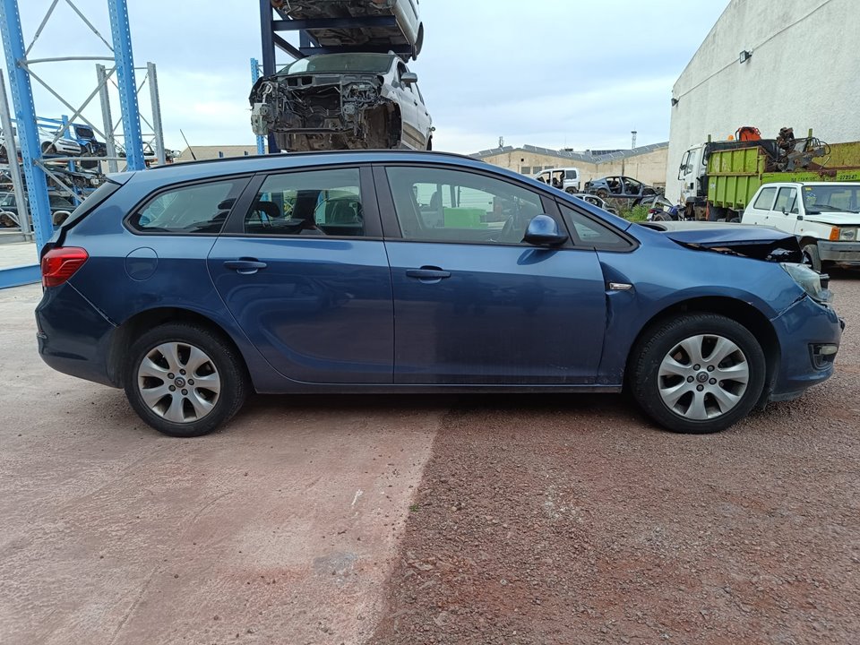 OPEL Astra J (2009-2020) Bakre høyre dørpanel 13258682 25927863