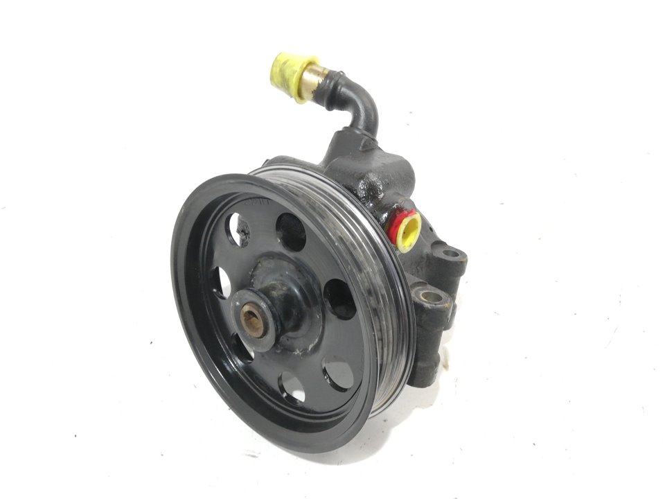 PEUGEOT Focus 1 generation (1998-2010) Power Steering Pump XS4E3A733AC 19963849