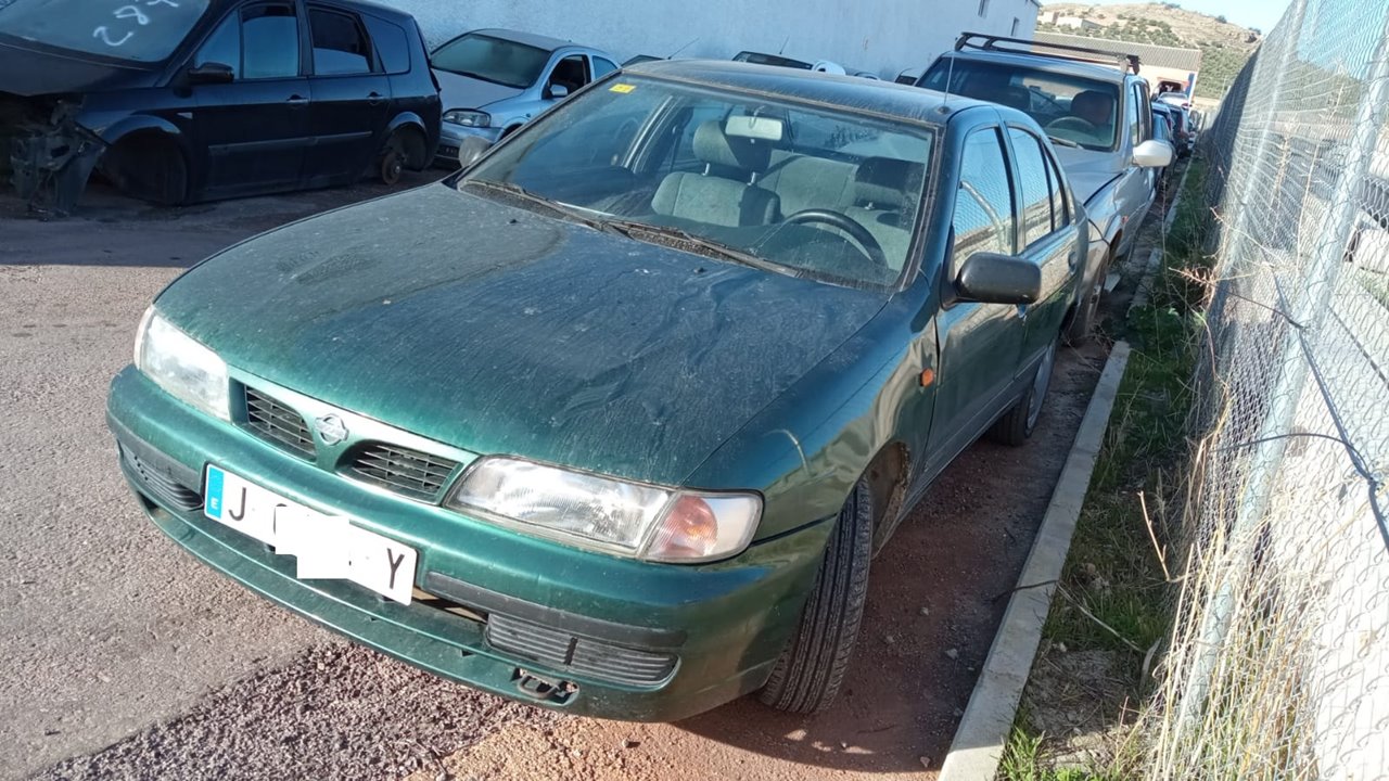 NISSAN Almera N15 (1995-2000) Форсунка 71A1361 23303301