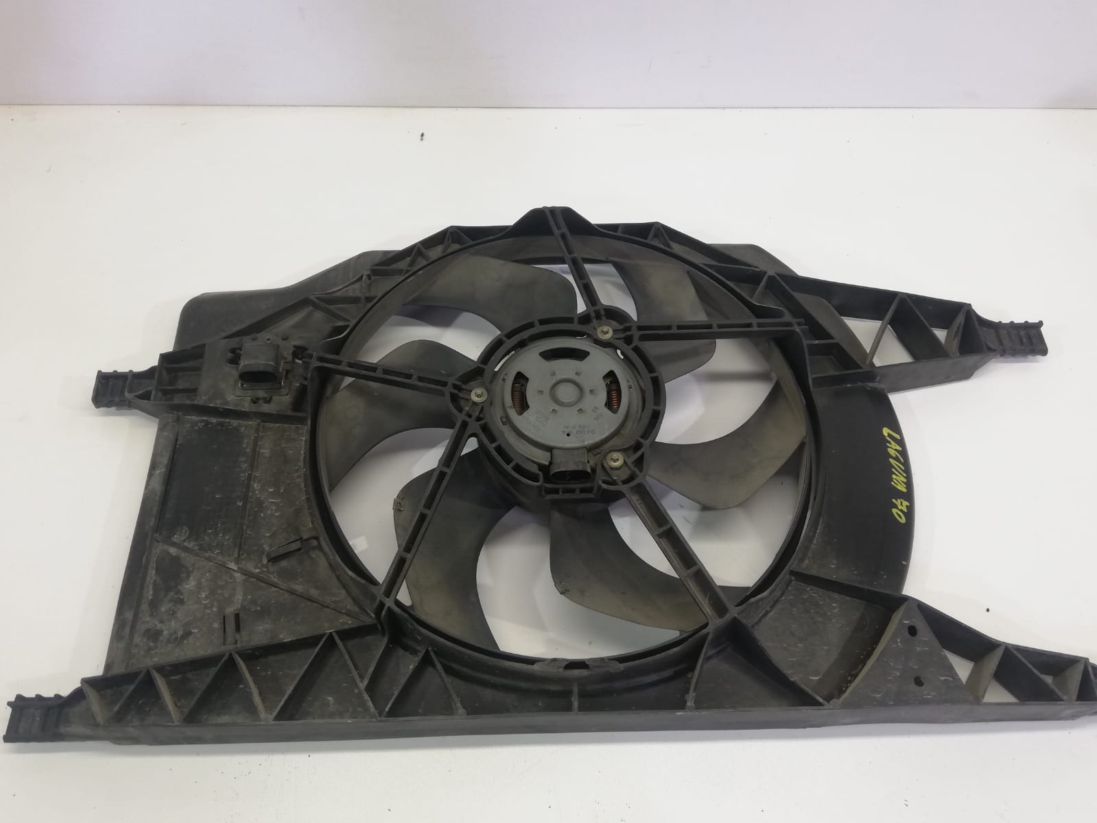 VOLKSWAGEN Golf 4 generation (1997-2006) Diffuser Fan 1831068000 25961934