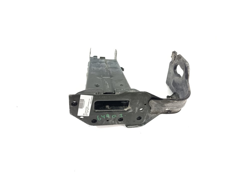 MERCEDES-BENZ C-Class W203/S203/CL203 (2000-2008) Front Right Chassis Legs A2036202395 24966454