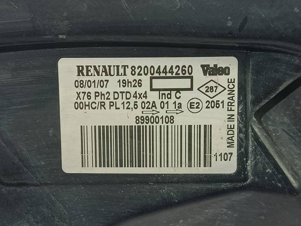 Faro derecho 8200444260 de Renault Kangoo 2003-0 - pieza usada