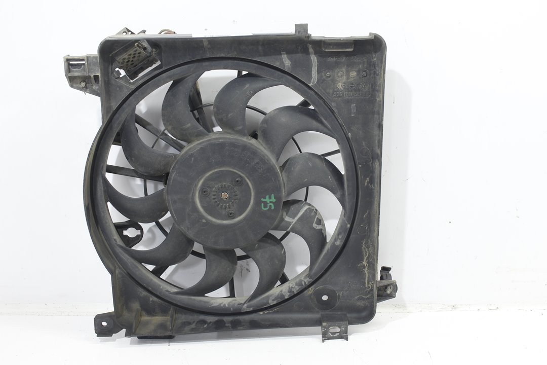 OPEL Astra J (2009-2020) Diffuser Fan 0130303304 19954720