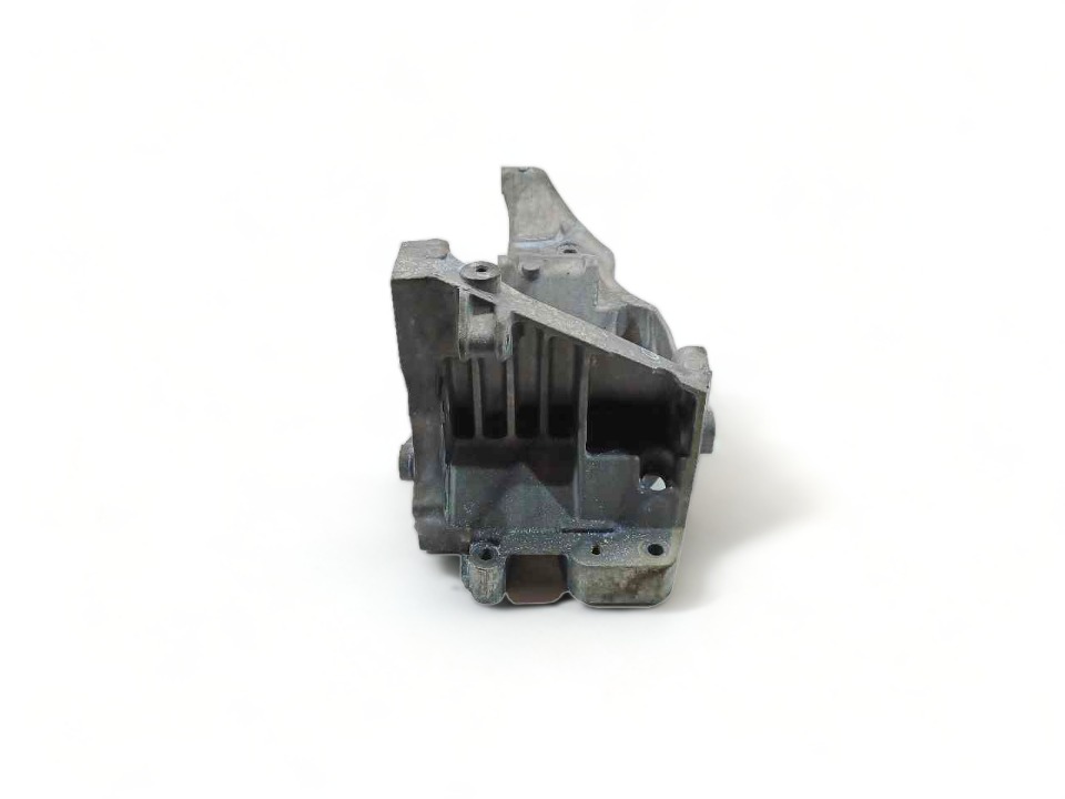 BMW 1 Series E81/E82/E87/E88 (2004-2013) Alternator bracket 11167802639 19954873