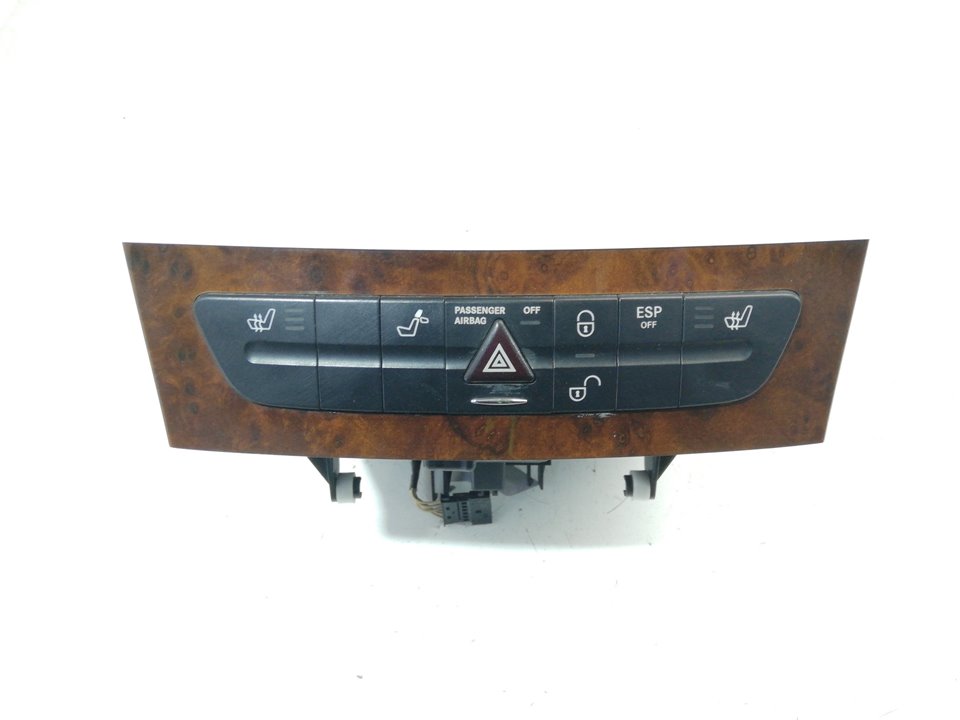 MERCEDES-BENZ E-Class W211/S211 (2002-2009) Hazard button A2116800552 19996632