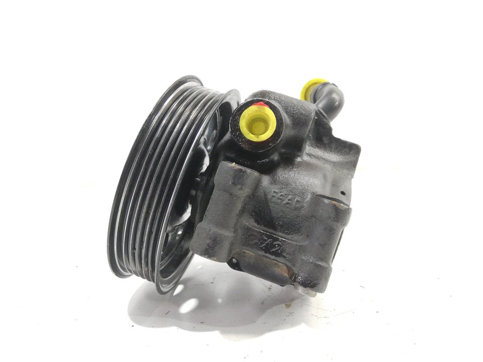 PEUGEOT Focus 1 generation (1998-2010) Power Steering Pump XS4E3A733AC 19963849