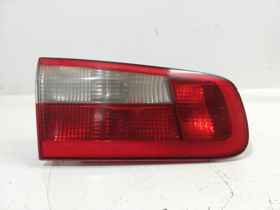 RENAULT Laguna 2 generation (2001-2007) Bal hátsó lámpa 8200002475 25921640