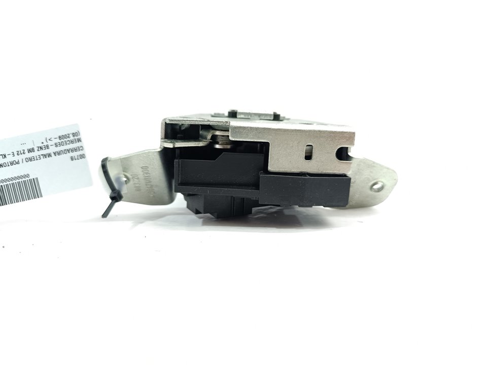 MERCEDES-BENZ E-Class W212/S212/C207/A207 (2009-2016) Tailgate Boot Lock A2047401300 25927711