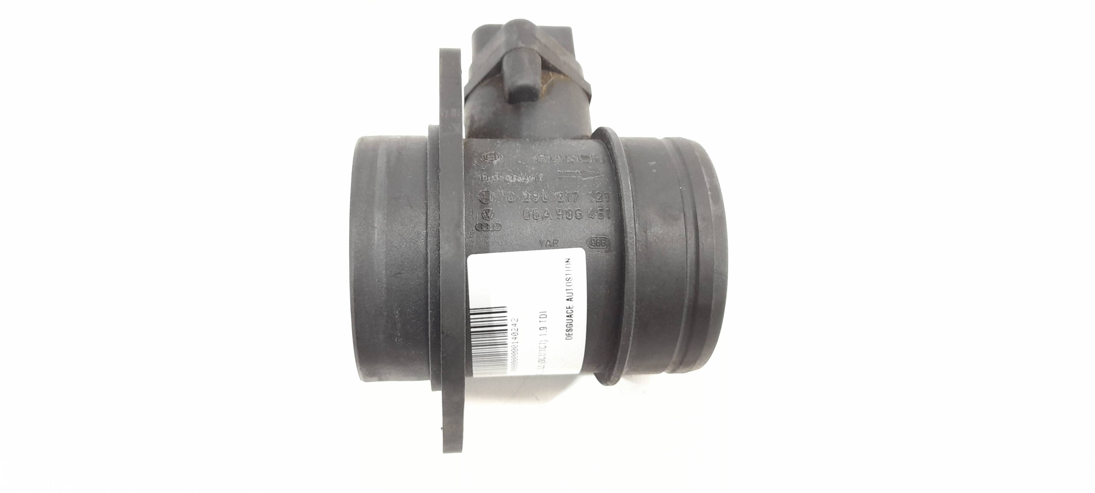 VAUXHALL Octavia 1 generation (1996-2010) Mass Air Flow Sensor MAF 0280217121 25921362