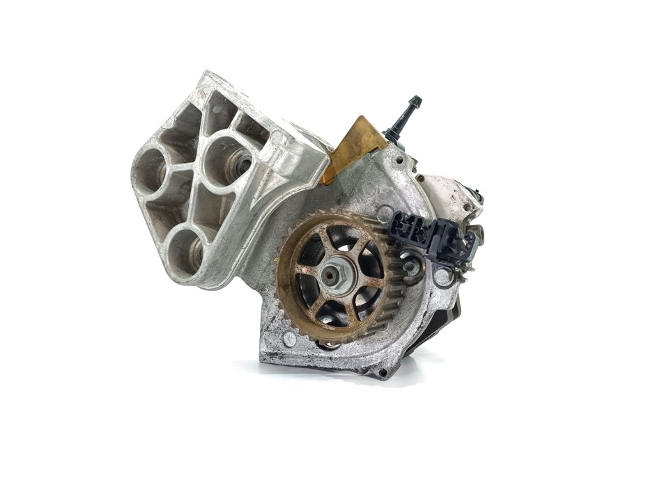 RENAULT Megane 2 generation (2002-2012) Högtrycksbränslepump 8200108225 26273981