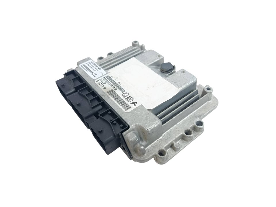 Centralita motor uce 9HX 0281011863 de Citroen C4 coupé (la_) 2004-2011 - pieza usada