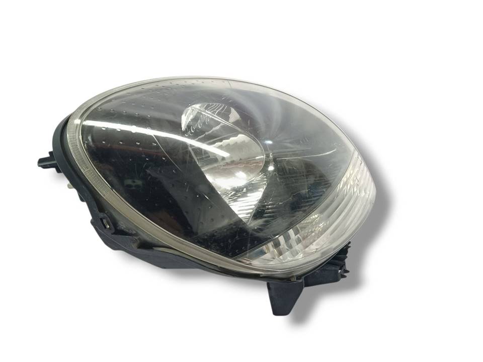Faro derecho 8200444260 de Renault Kangoo 2003-0 - pieza usada