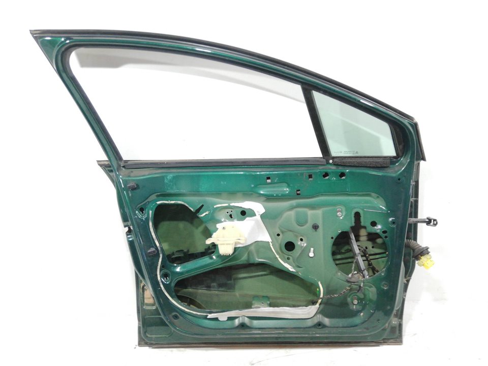 PEUGEOT C4 1 generation (2004-2011) Front Left Door 9002W0 19965609