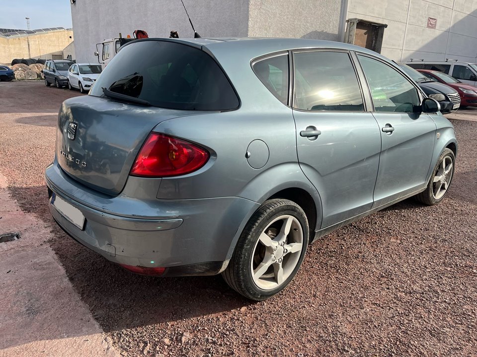 SEAT Toledo 3 generation (2004-2010) Заднє ліве заднє світло 5P5945095B 25970100