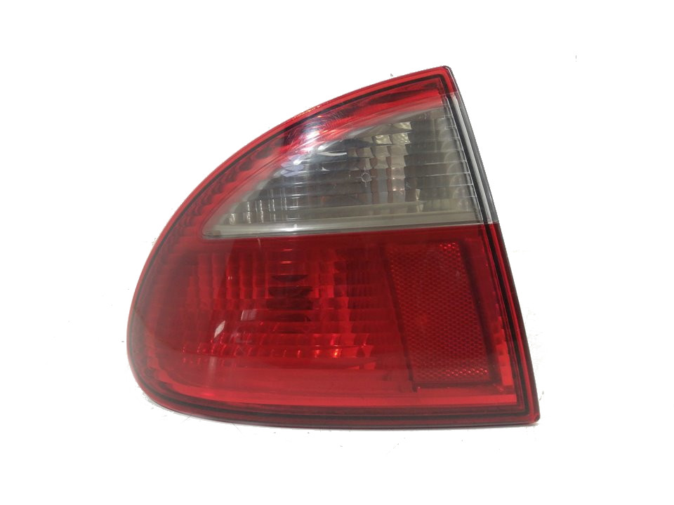 NISSAN Leon 1 generation (1999-2005) Pravé zadné svetlo 1M6945111 19994963