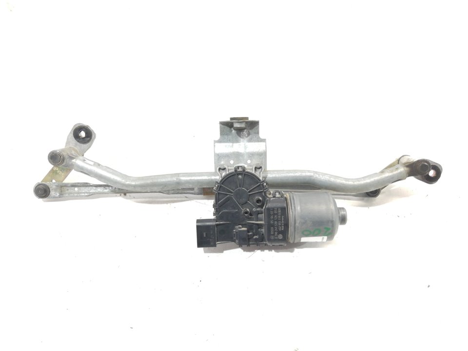 SEAT Cordoba 2 generation (1999-2009) Front Windshield Wiper Mechanism 0390241539 19972171