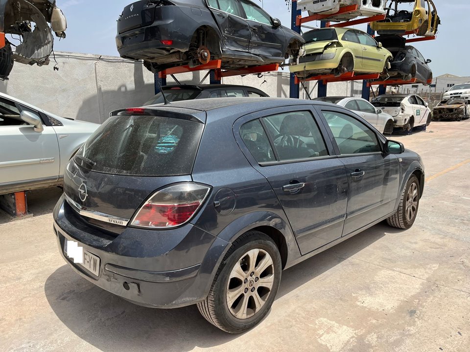 OPEL Astra H (2004-2014) Фонарь задний правый 93190305 25923636