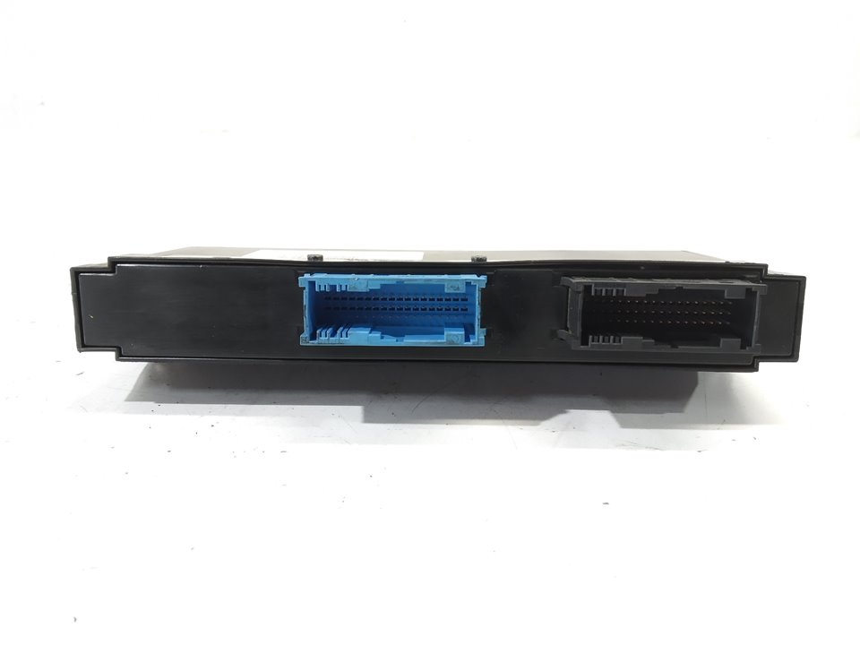 BMW 3 Series E90/E91/E92/E93 (2004-2013) Comfort Control Unit 106818 20010097