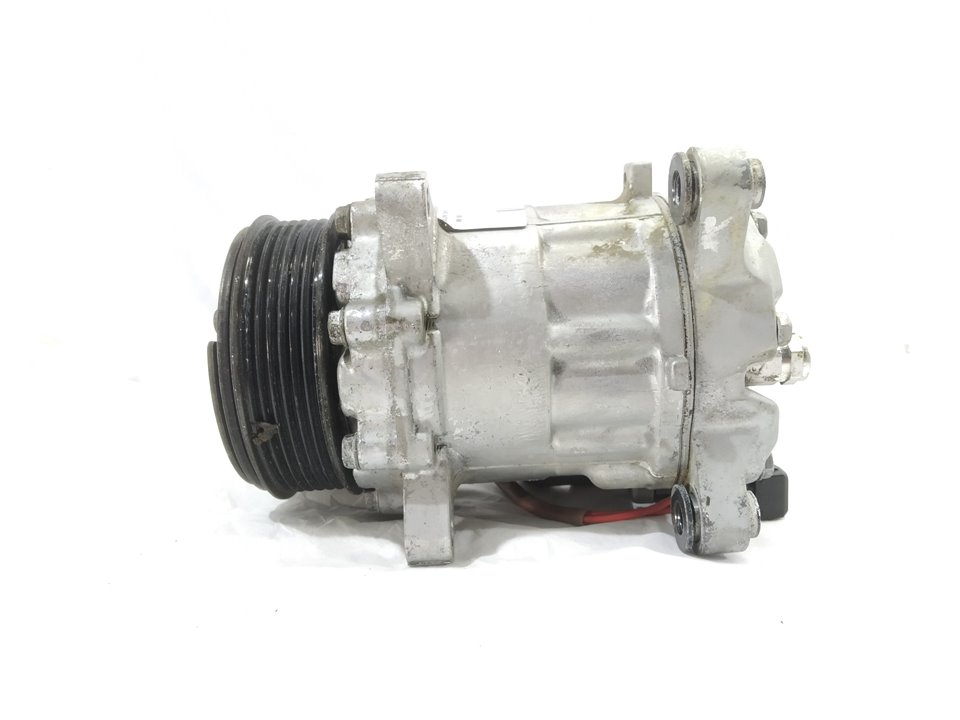 VAUXHALL Polo 3 generation (1994-2002) Air Condition Pump 6N0820803A 25922552