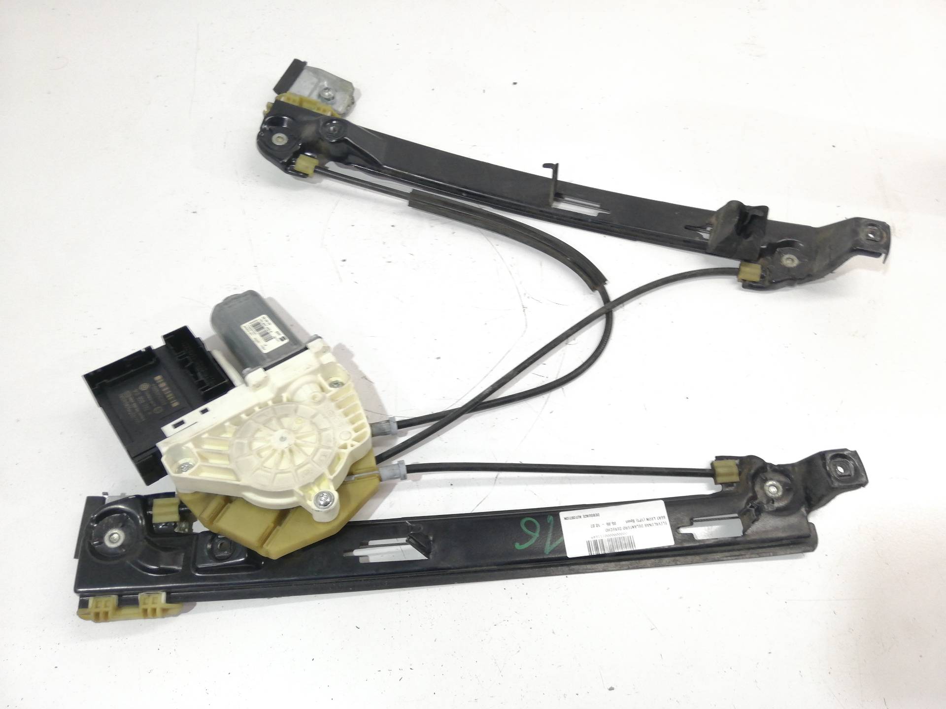 CHEVROLET Leon 2 generation (2005-2012) Front Right Door Window Regulator 1P0837462A 19962475