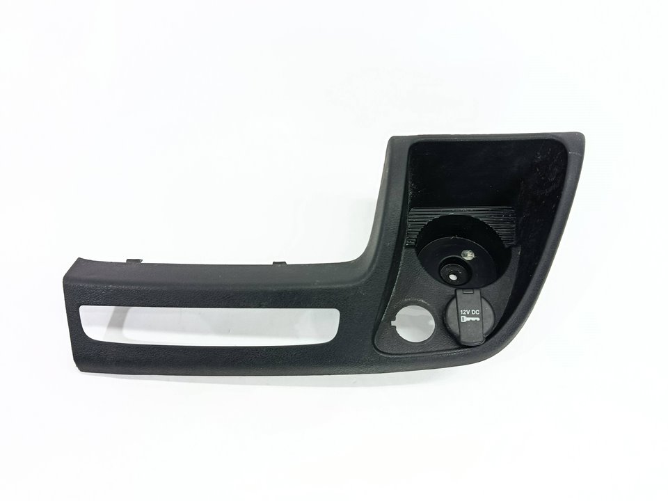 Moldura 1308183070 de Fiat Ducato 2014-2020 - pieza usada