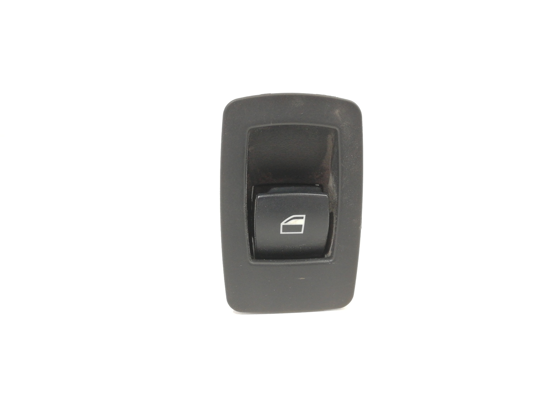 BMW 3 Series E90/E91/E92/E93 (2004-2013) Front Right Door Window Switch 15939900 19962482