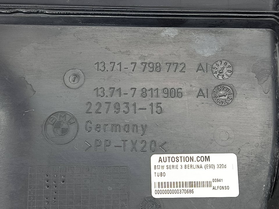 Tubo N47D20C 13717798772 de Bmw 3 (e90) 2007-2010 - pieza usada
