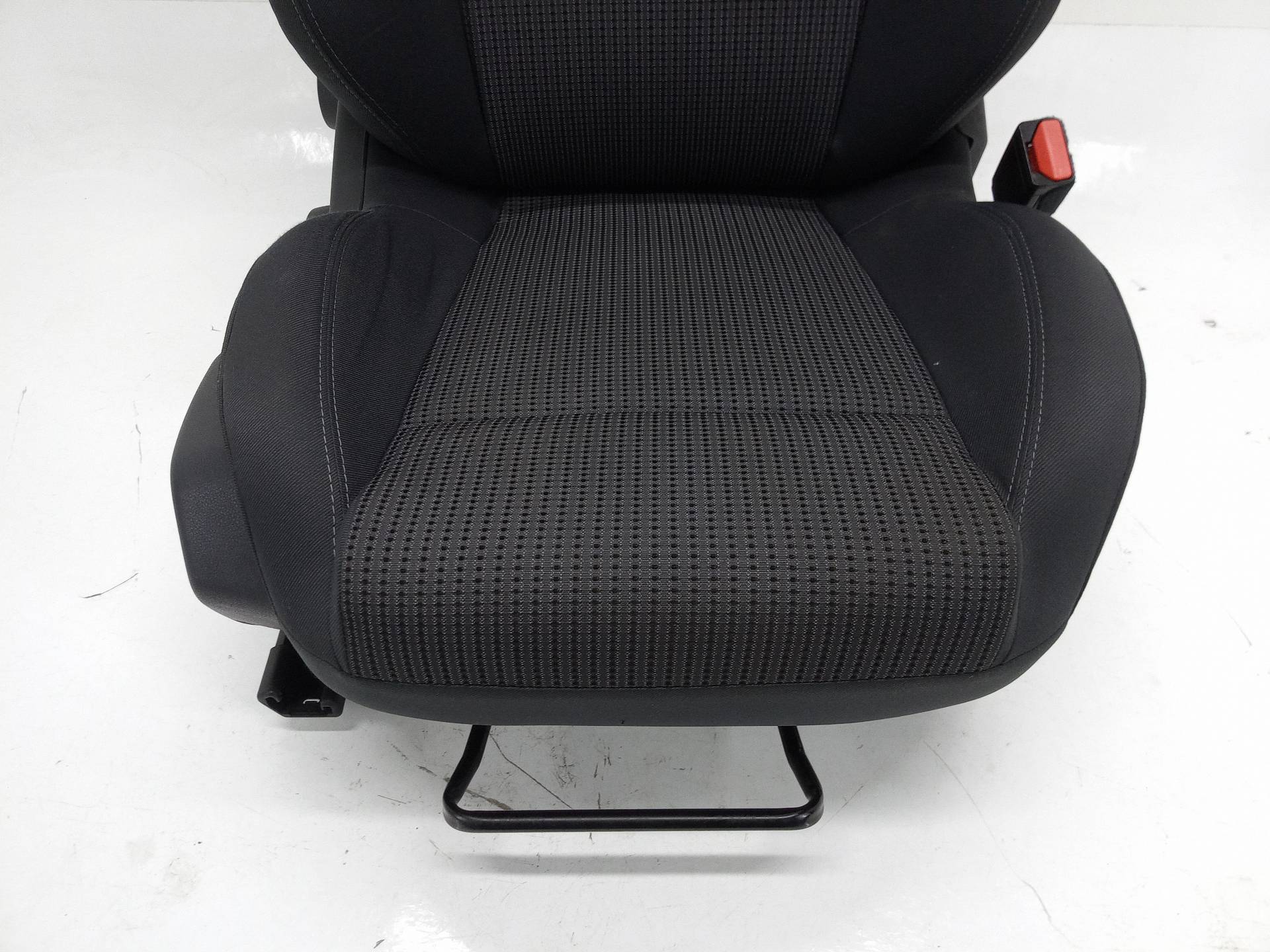 PEUGEOT 508 1 generation (2010-2020) Priekinė dešinė sėdynė 4551929F 25200394