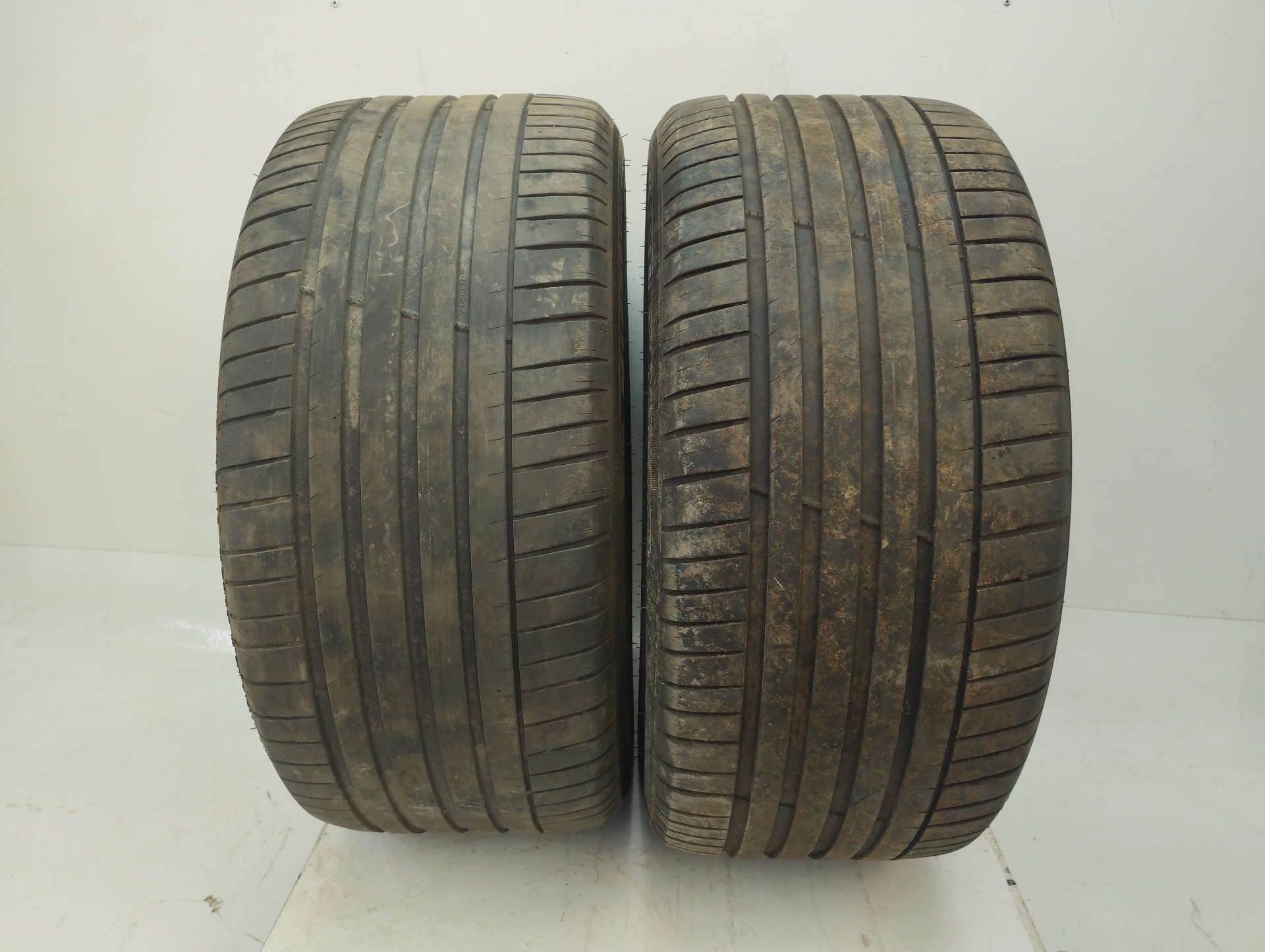 MERCEDES-BENZ M-Class W164 (2005-2011) Tire 29540R20 26029383