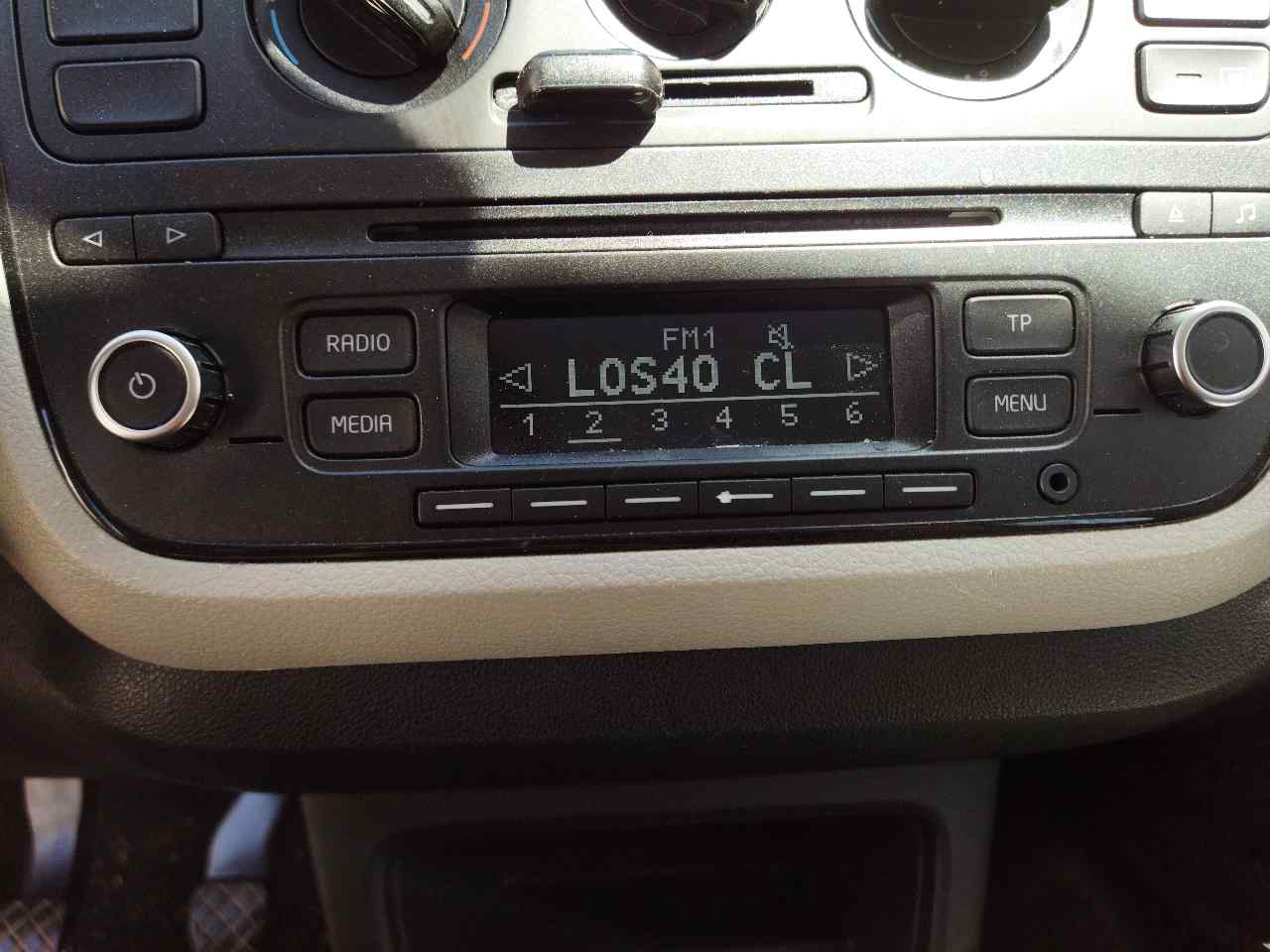 SEAT Mii 1 generation (2011-2023) Music Player Without GPS 1SL035156D 26025173