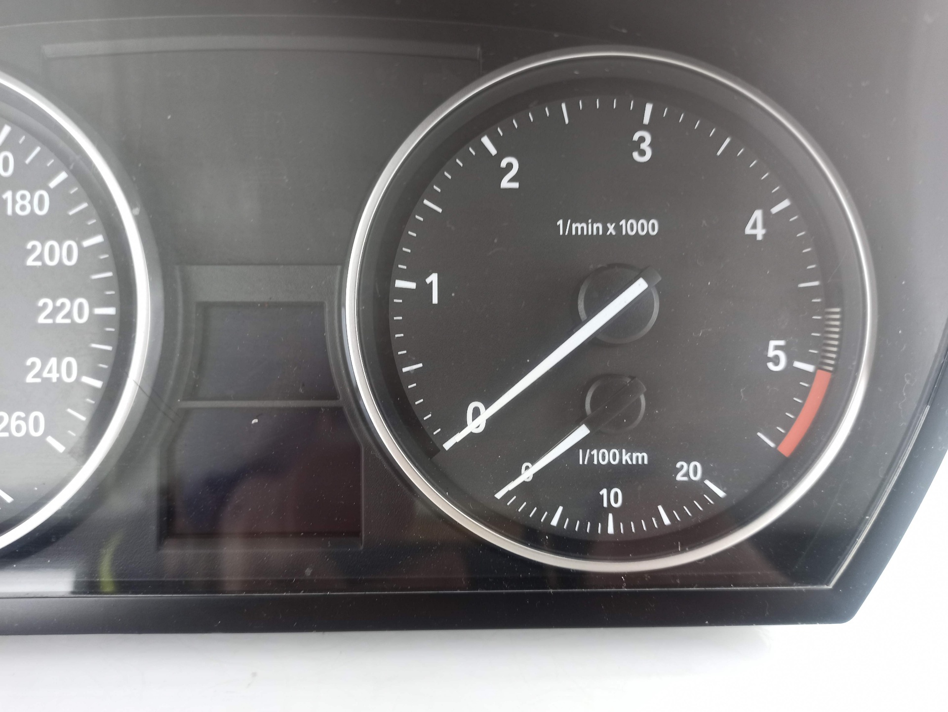 BMW X1 E84 (2009-2015) Speedometer 924237101 25200565