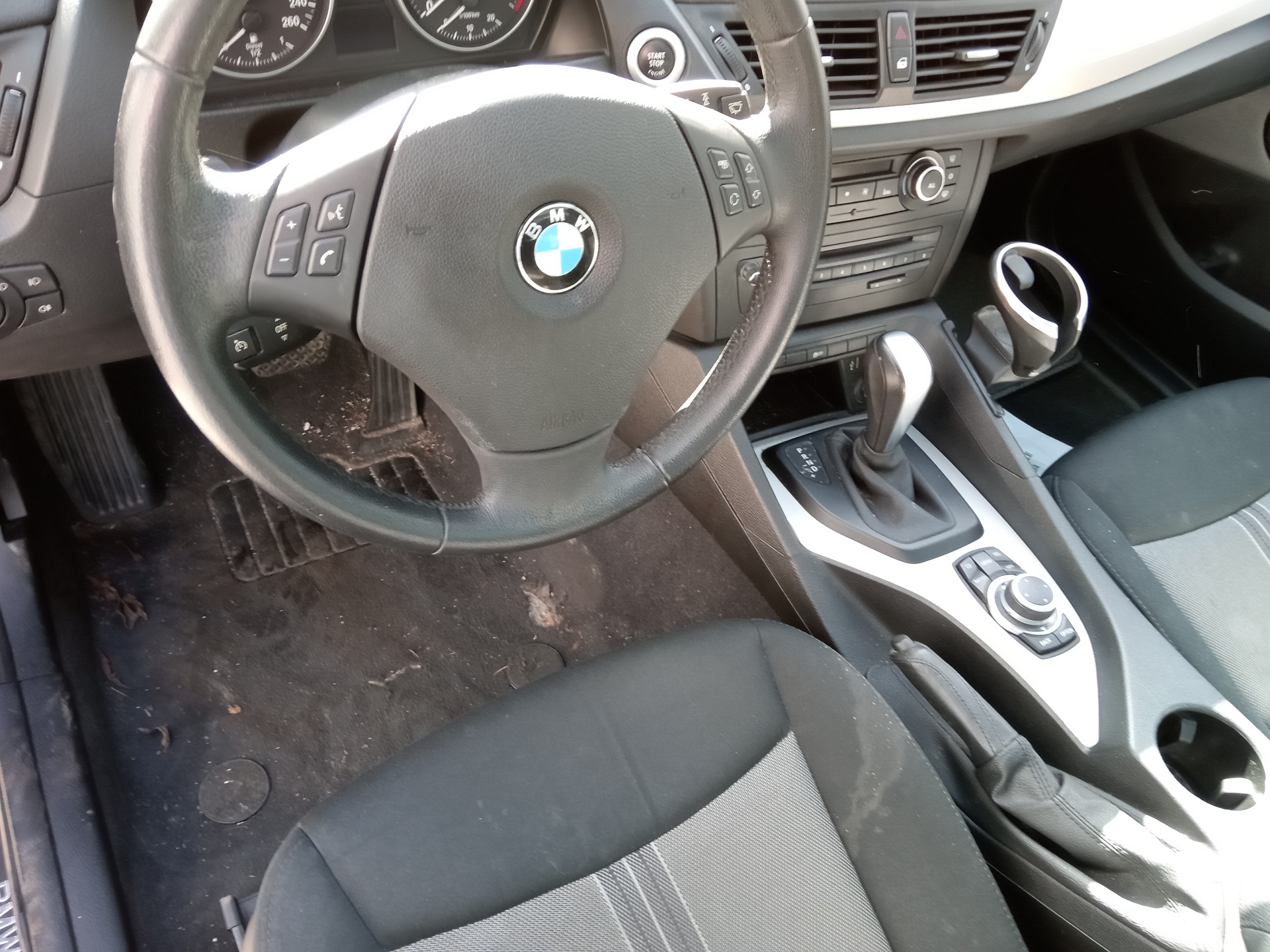 BMW X1 E84 (2009-2015) Крышка переднего двигателя 51752990576 25200405