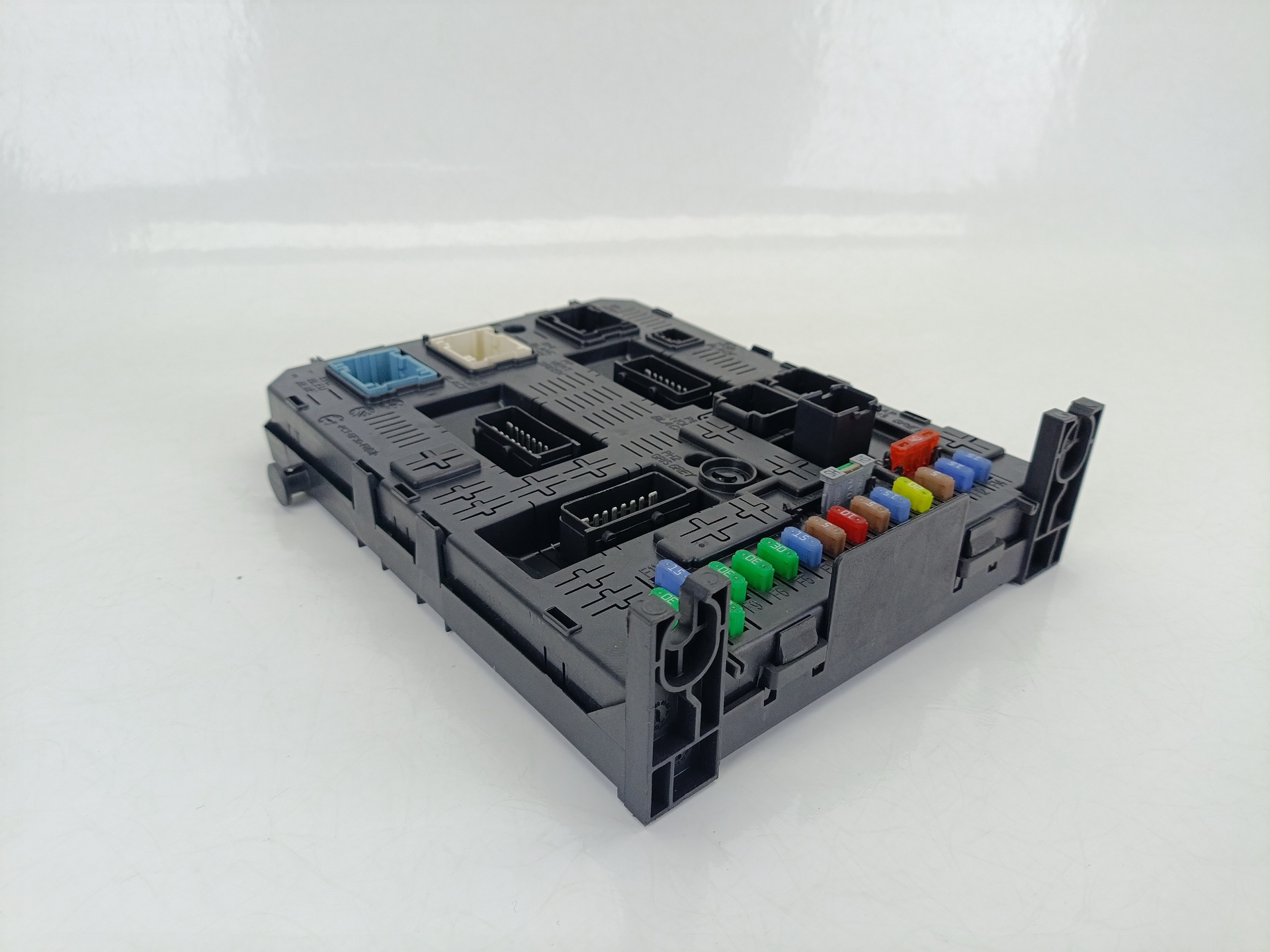 PEUGEOT 308 T7 (2007-2015) Fuse Box 9664059080 26028408