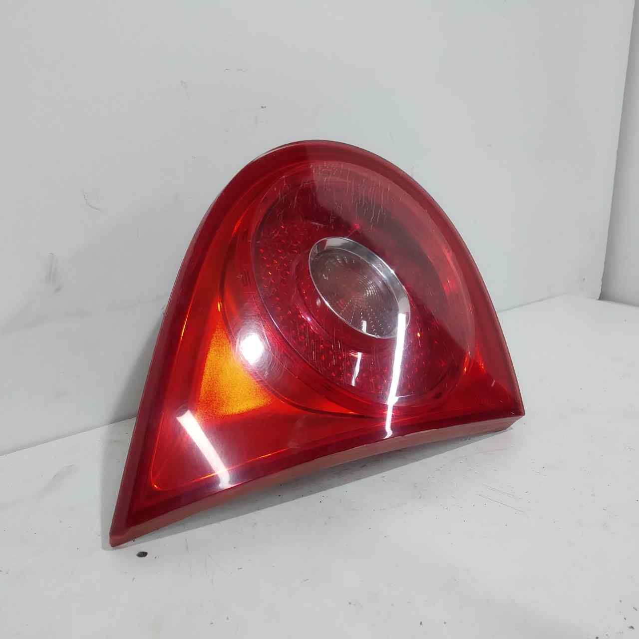 VOLKSWAGEN Golf 5 generation (2003-2009) Rear Left Taillight 1K6945093E 25446093