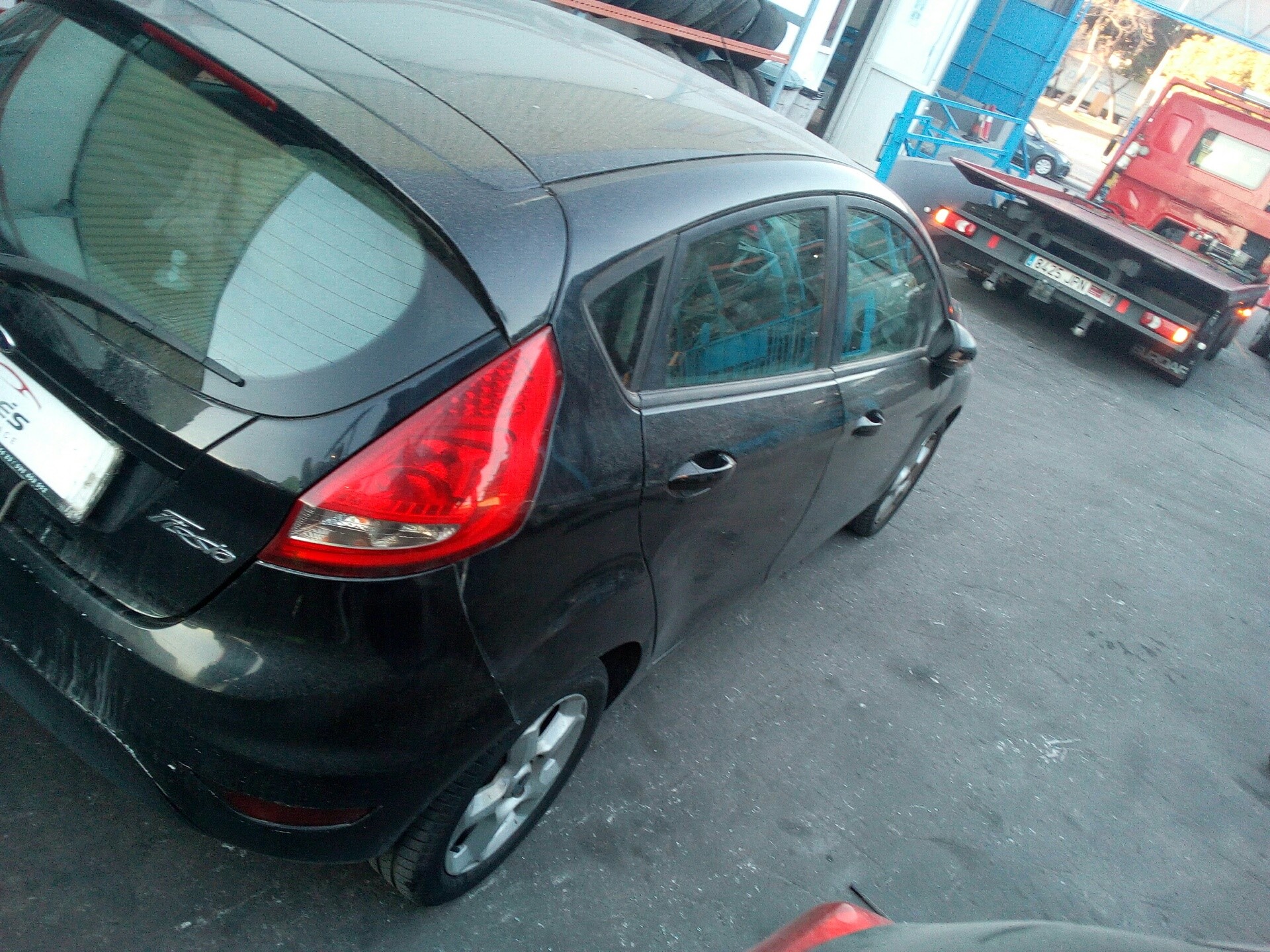 FORD Fiesta 5 generation (2001-2010) Jobb első ajtó ablakemelője 8A61A045H17AG 18385484