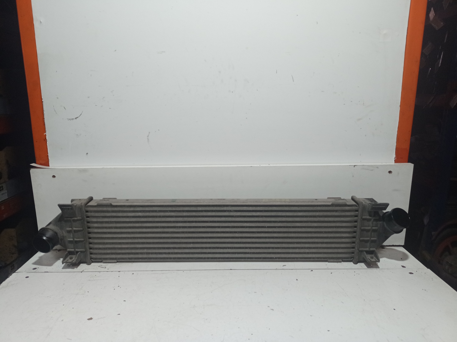 PEUGEOT Focus 2 generation (2004-2011) Starpdzesētāja/interkūlera radiators 6G919L440AE 18410137