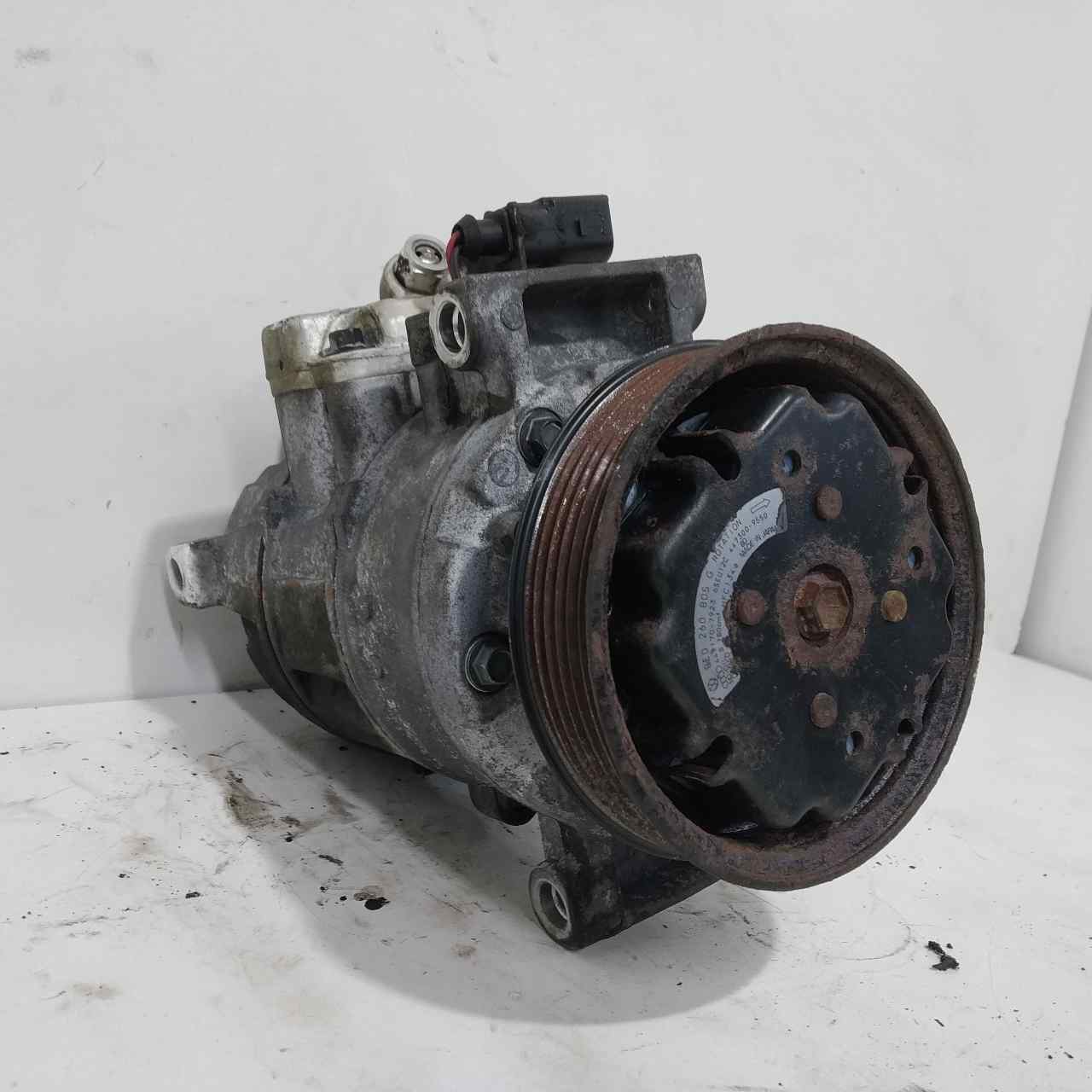 AUDI A4 B7/8E (2004-2008) Pompe de climatisation 8E0260805F 25367833